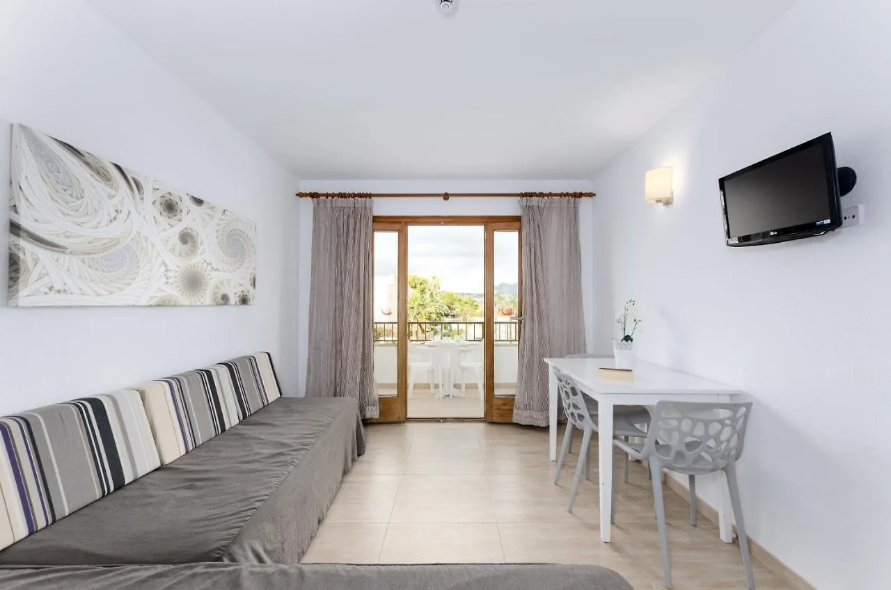 Apartamentos venecia a unos pasos de la playa Puerto de Alcúdia España